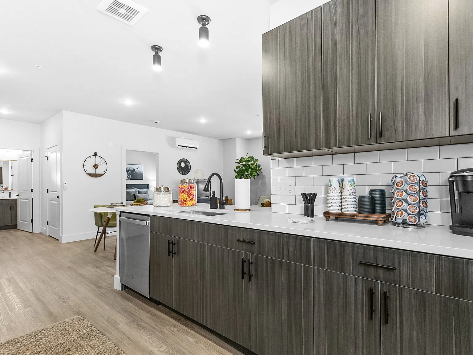 The Pike Apartments — Photo 3