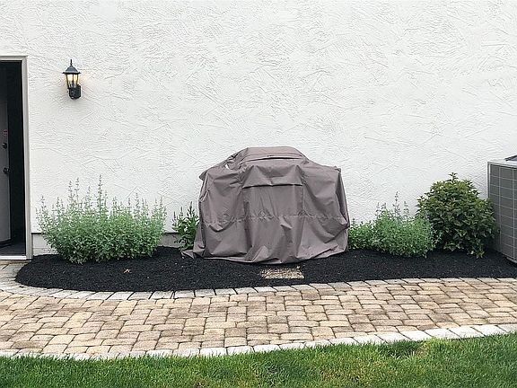 5th image of 1285 Bayboro Dr