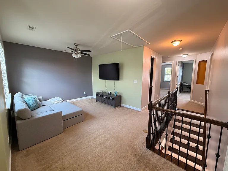 103 Farmers Folly Dr — Photo 15