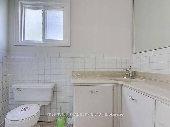 4th image of 57 Laureleaf Rd