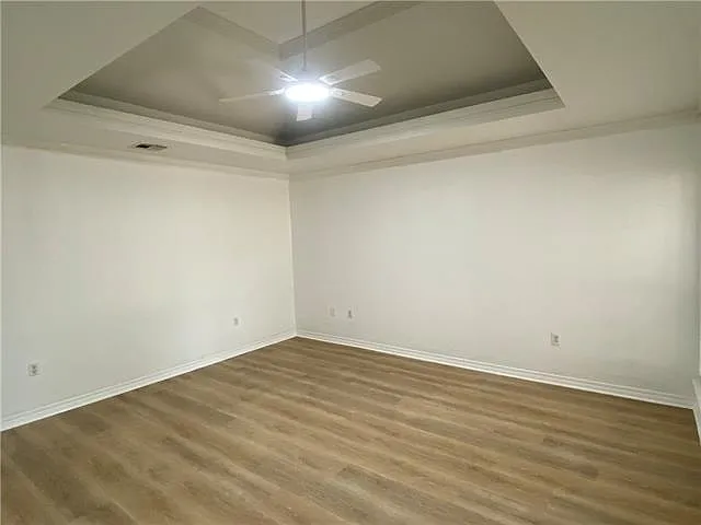 1373 Fairfield Dr — Photo 9