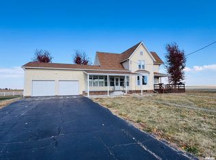 10120 E 2250th St, Adair, IL 61411