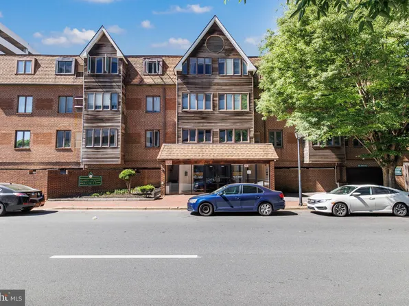 1025 N Madison St, Wilmington, DE 19801