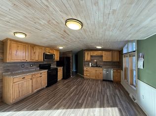 82 Lane Rd, Mechanic Falls, ME 04256