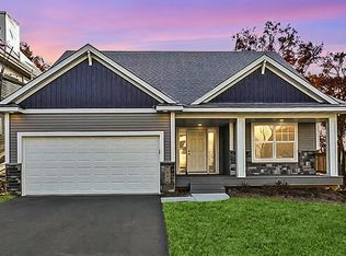 7856 Adler Trl, Inver Grove Heights, MN 55077