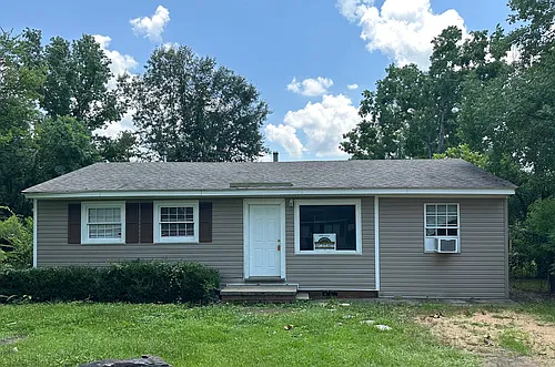 2719 Old Country Club Rd Photo 1