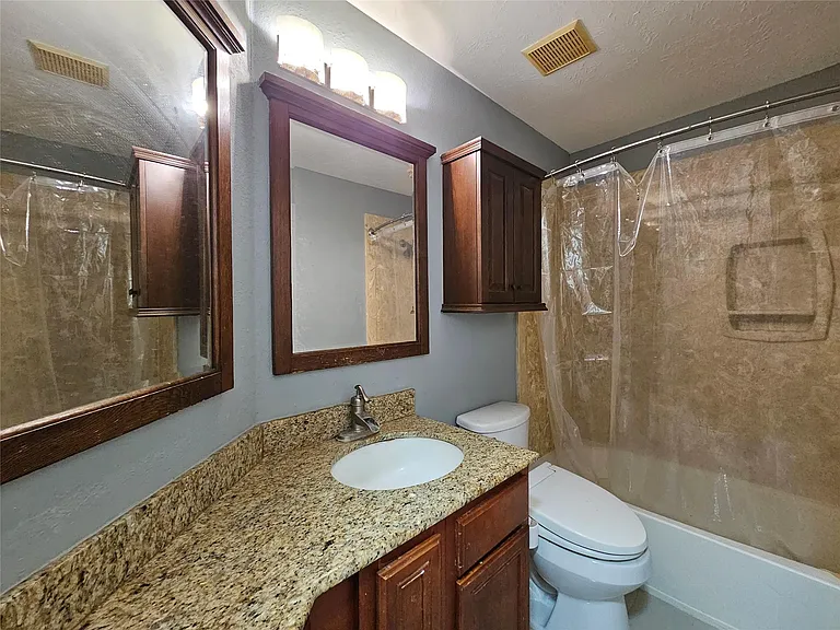 8807 Vista Springs Dr — Photo 18
