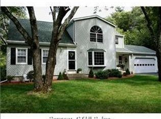 68 Dutchess St, Springfield, MA 01129