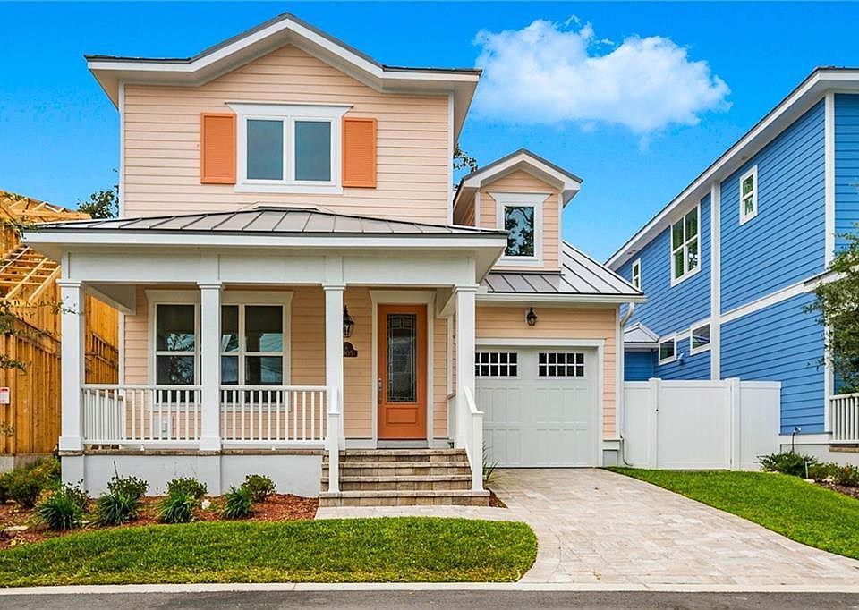 1st image of 1905 Amelia Oaks Dr