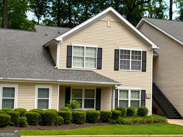 1103 Ridgelake Dr, Peachtree City, GA 30269