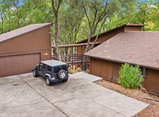 19750 Explorer Dr, Penn Valley, CA 95946