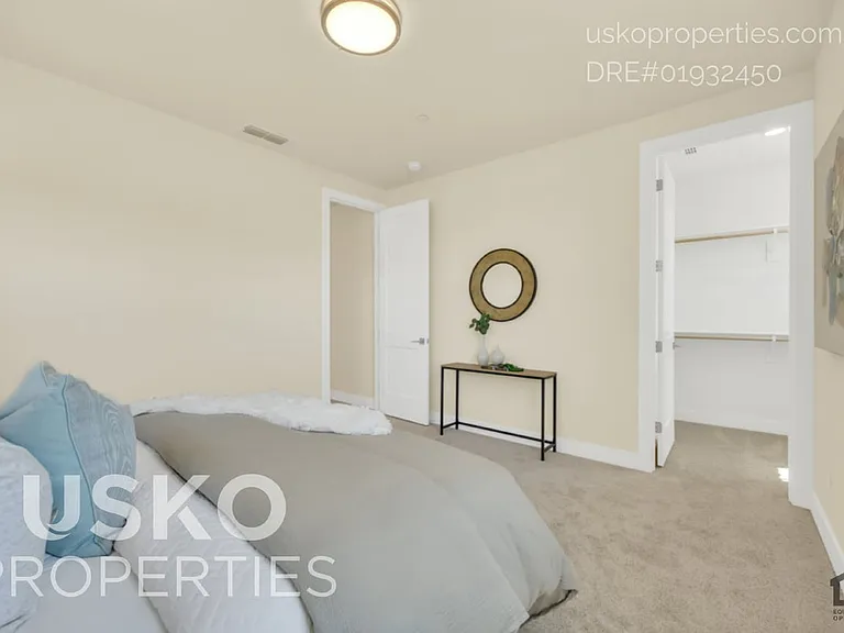 7095 Soleil Way — Photo 36