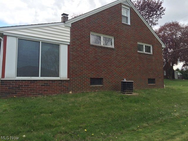 2nd image of 243 Werley Rd N