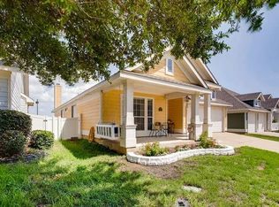 9954 Cedarcrest Dr, Aubrey, TX 76227