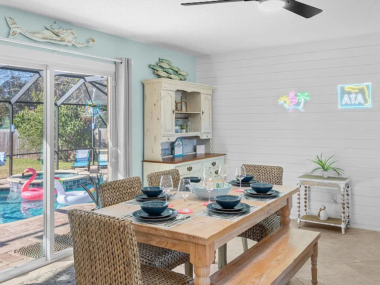 209 Alerto St — Photo 17