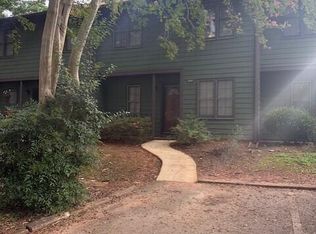 4117 The Oaks Dr, Raleigh, NC 27606