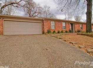 4700 Edgemere St, North Little Rock, AR 72116