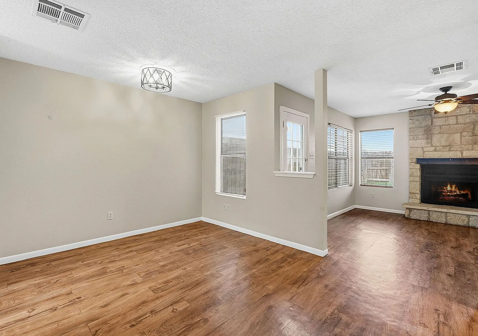 8811 Schick Rd — Photo 4