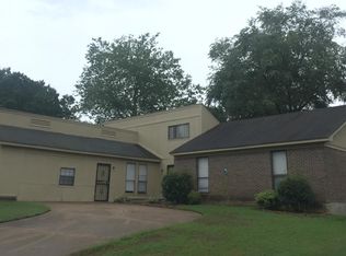 6381 Star Valley Dr, Memphis, TN 38134