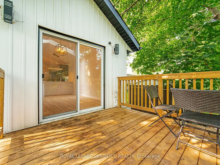 5759 Robinson St — Photo 40