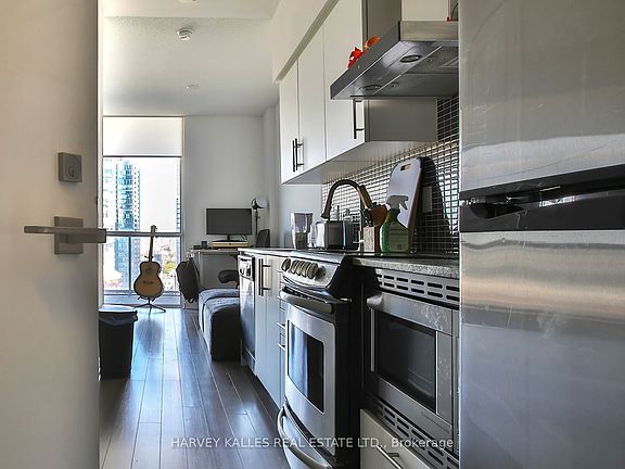 5th image of 352 Front St W #2309