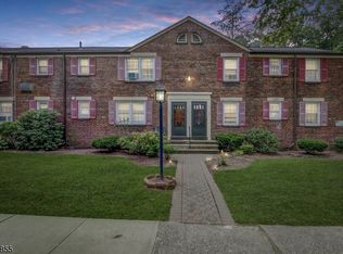 502 Lincoln Park E, Cranford, NJ 07016
