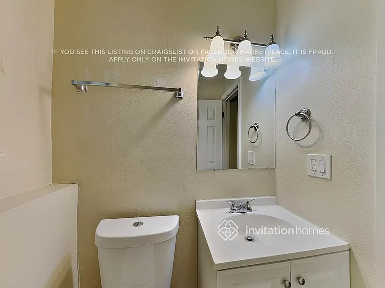 1290 Hans Brinker Ln — Photo 18