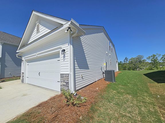 2nd image of 749 Count Fleet Ct