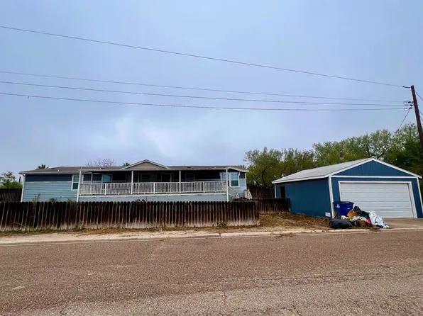 908 Wendt St, Freer, TX 78357