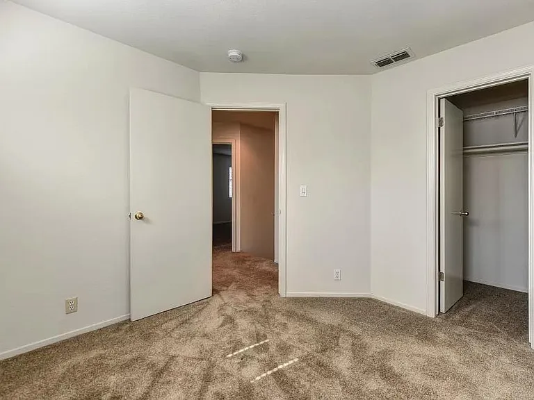 Upstairs bedroom 1