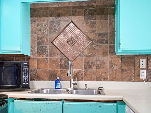 5th image of 3700 Golf Colony Lane #5D