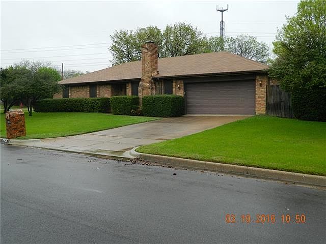 1st image of 7925 Irish Dr