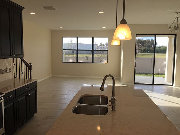 4th image of 11652 Crowned Sparrow Ln