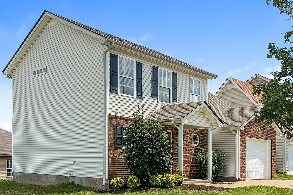 3 bed, 2.5 bath, 1401 sqft, $1,900 — Photo 4