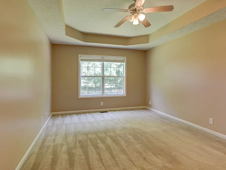 3729 Kendra Ct N — Photo 21