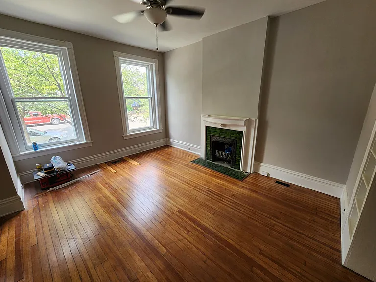2123 Stuart Ave #B — Photo 2