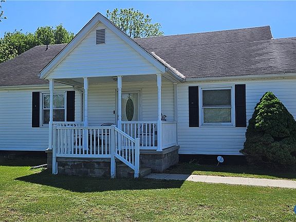 2nd image of 1025 Sunnyside Rd