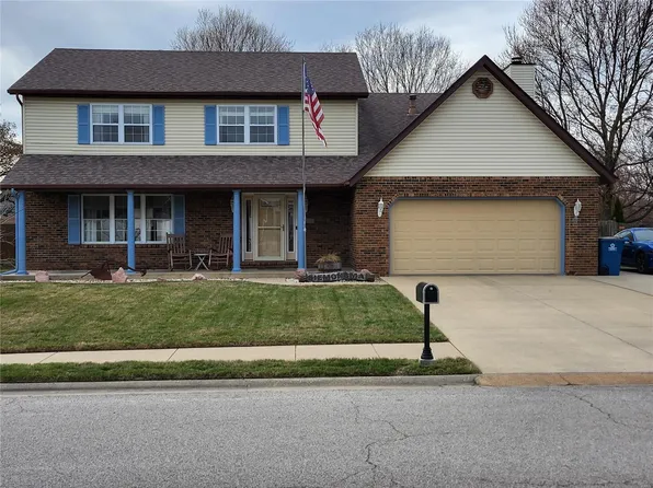 3893 Michael John Dr, Swansea, IL 62226