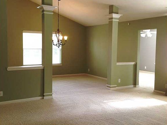 4th image of 18786 Long Walk Ln