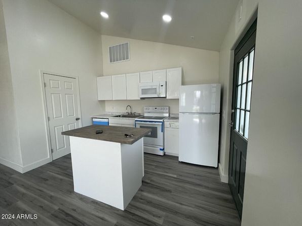 glendale-arizona-2103748728 picture