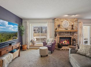 997 Hill Ct, Shoreview, MN 55126