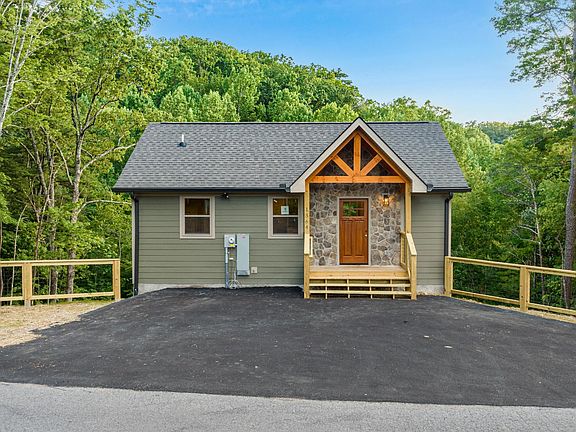 4th image of 1564 Sky View Dr Lot 555
