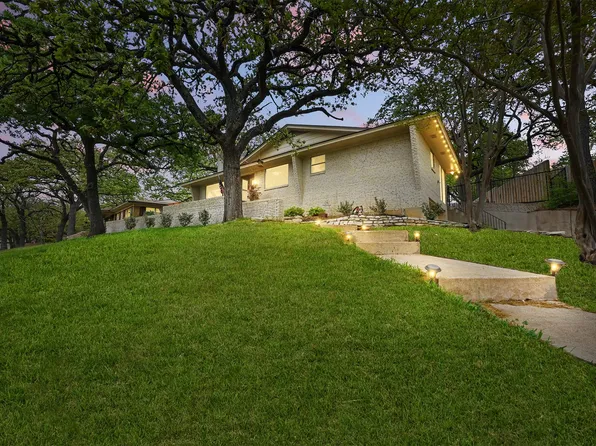 1217 Briarwood Blvd, Arlington, TX 76013