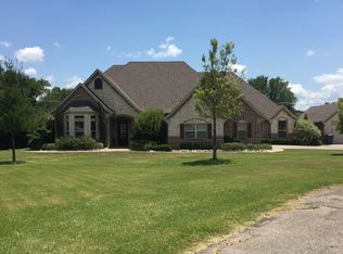 406 Briarwood Trl, Sulphur Springs, TX 75482