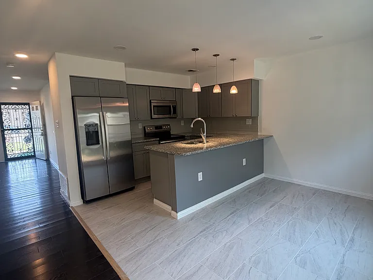 8426 Brunswick Pl — Photo 20