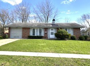 1355 Nottingham Ln, Hoffman Estates, IL 60169