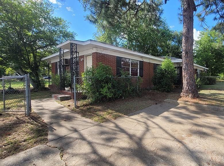 1157 Gillionville Rd, Albany, GA 31707 MLS 162018 Zillow