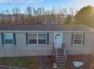 92 Barrick Hill Rd, Shermans Dale, PA 17090