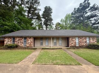 4 W Broadway Ct #A, Longview, TX 75604