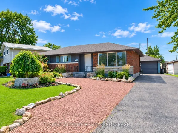 105 Glenwood Pkwy, Welland, ON L3B 5M7